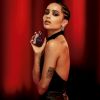BLACK OPIUM EAU DE PARFUM ΠΑΝΩ ΑΠΟ ΚΟΚΚΙΝΟ